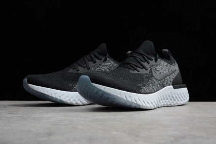 Non-authentic version Vibrant 1039 Nike Epic React Flyknit black AQ0067-001