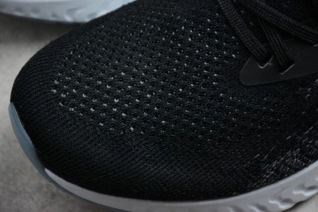 Non-authentic version Vibrant 1039 Nike Epic React Flyknit black AQ0067-001