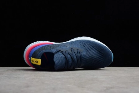 Style match Vibrant 1638 Nike Epic React Flyknit blue AQ0067-400