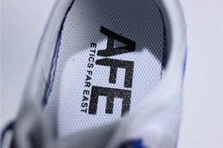 Deal-worthy Vibrant 3301 Nike Epic React Flyknit white blue AQ0067-993