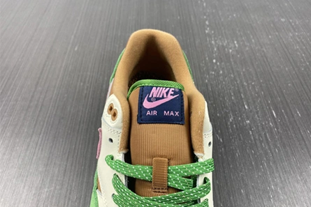 Premium replica Vibrant 6433 Nike Air Max 1 SH Treeline DR9773-300