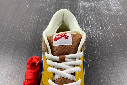 1:1 copy Vibrant 9654 Nike SB Dunk Low Newcastle Brown Ale  313170-741
