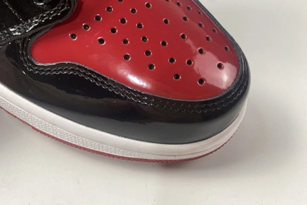 Style match WellDesigned 8239 Air Jordan 1 High OG “Bred Patent” 555088-063