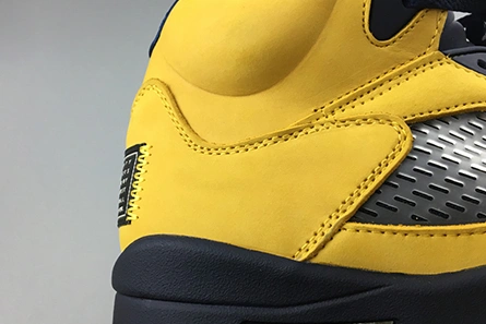 Cost-effective WellDesigned 9501 JORDAN 5 RETRO MICHIGAN (2019) - CQ9541-704