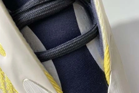 Pricetag-smart Yeezy 700 V3 “Srphym” G54853 Timeless 8333