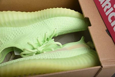 Affordable Yeezy Boost 350 V2 GID EG5293 Affordable 6467
