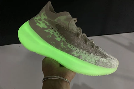 Pricetag-smart Yeezy Boost 380 “Calcite” GZ8668 Versatile 9228