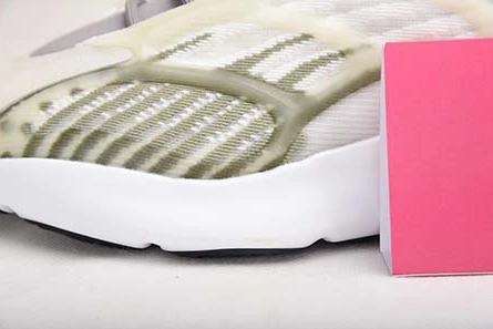 Yeezy Boost 700 V3 EF9899 Soft 5285