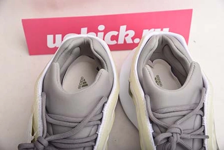 Reproduction Yeezy Boost 700 V3 EF9899 Soft 5285