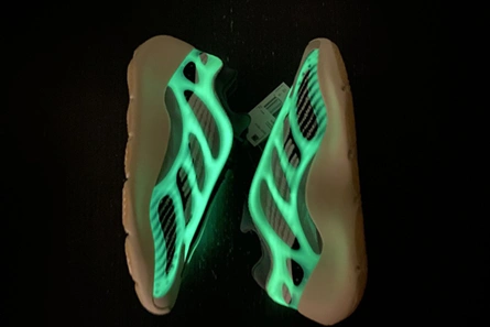 Inspired design adidas Yeezy 700 V3 Fade ID1674 StreetReady 1041