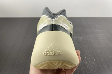 adidas Yeezy 700 V3 Fade ID1674 StreetReady 1041