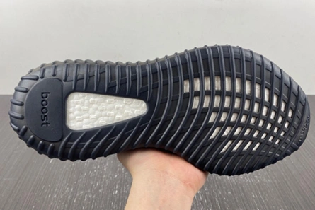 Entry-level luxury adidas Yeezy Boost 350 V2 Carbon Beluga  HQ7045 Stylish 8644
