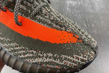 Entry-level luxury adidas Yeezy Boost 350 V2 Carbon Beluga  HQ7045 Stylish 8644
