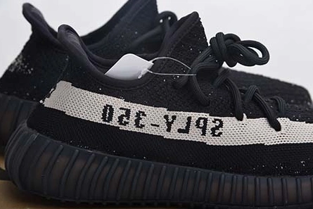 Budget-friendly adidas Yeezy Boost 350 V2 Oreo White Black BY1604 EasyMatch 3917