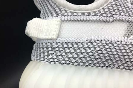 High-tier replica adidas Yeezy Boost 350 V2 Static KIDS YEEZY EF2905 AllSeason 2329
