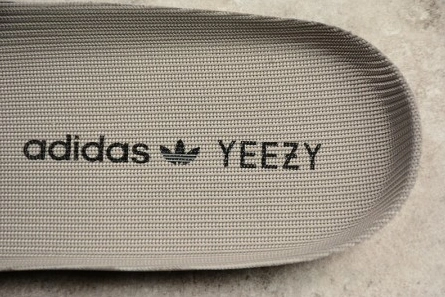 adidas Yeezy Boost 350 v2 Beluga Solar Red BB1826 Comfortable 6923