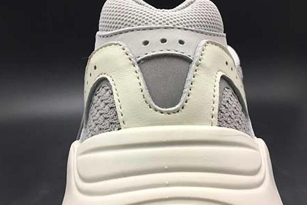Modestly priced adidas Yeezy Boost 700 v2 Static EF2829 BestValue 6207