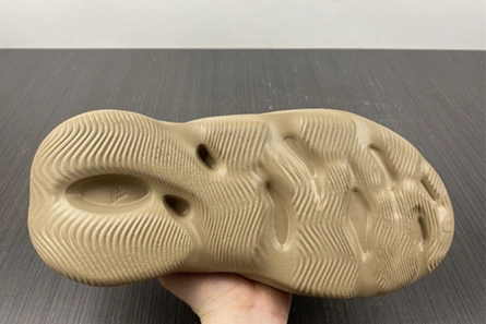 Master copy adidas Yeezy Foam RNNR Mist  GV6774 GoodFit 7039