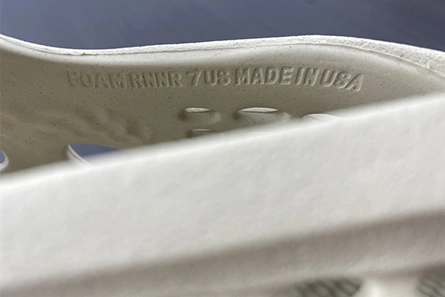 Cost-effective adidas Yeezy Foam RNNR Sand  FY4567 Lightweight 9800