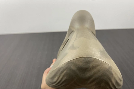 adidas Yeezy Foam RNNR Stone Sage  GX4472 Reliable 7652