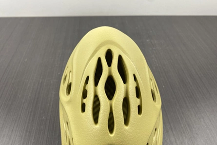 adidas Yeezy Foam RNNR Sulfur  GV6775 Comfortable 6199