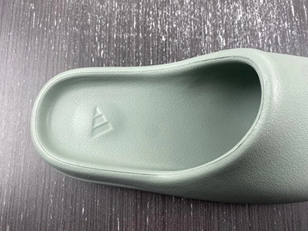 Clearance-priced adidas Yeezy Slide Salt  ID5480 Lightweight 3083