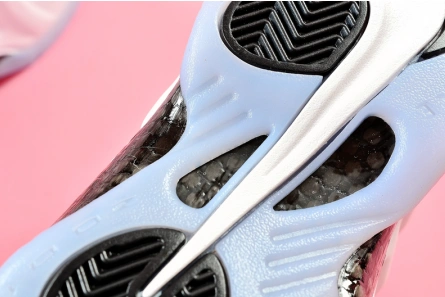 Parallel design nike AIR FOAMPOSITE PRO AS QS 