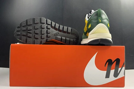 Savvy-priced sacai x Nike VaporWaffle “Tour Yellow” CV1363-700 GoAnywhere 7906