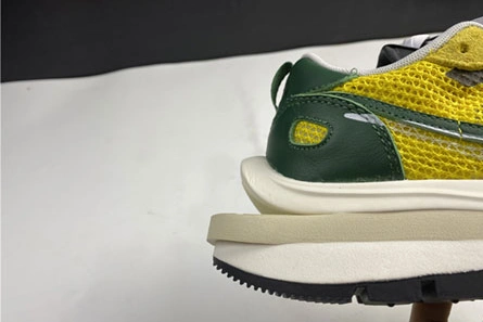 sacai x Nike VaporWaffle “Tour Yellow” CV1363-700 GoAnywhere 7906