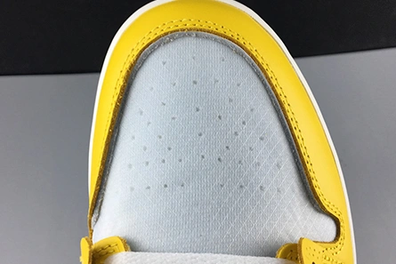 2019 AIR JORDAN 1 X OFF-WHITE NRG WHITE DARK POWDER YELLOW-CONE AQ0818-149 Sleek 1949