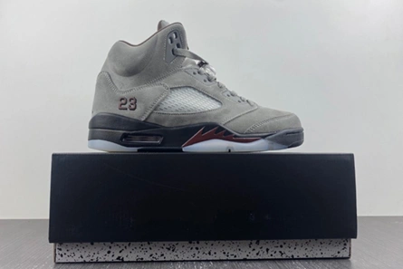 Lightweight A Ma Maniére x Air Jordan 5 “Light Bone” FD1330-006 576