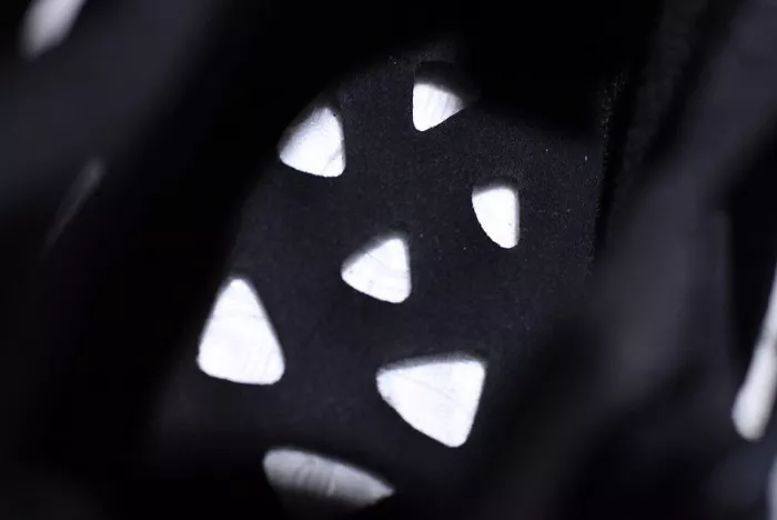 Vibrant ADIDAS CONSORTIUM X NAKED ARKYN W AC7669 1938