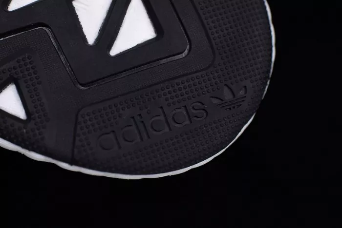 Vibrant ADIDAS CONSORTIUM X NAKED ARKYN W AC7669 1938