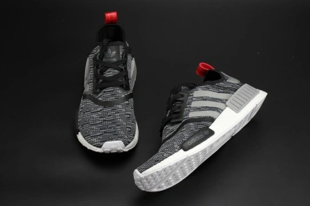 Comfortable ADIDAS NMD R1 GLITCH CAMO PACK BLACK   SOLID GREY  MENS BB2884 1836