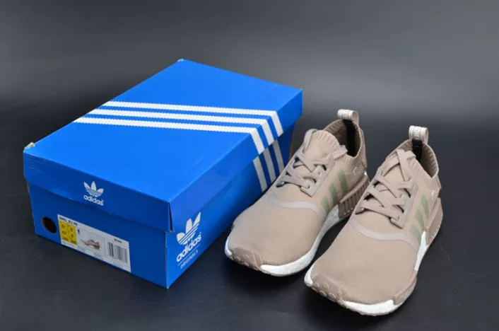 ADIDAS NMD R1 PK FRENCH BEIGE  PRIMEKNIT VAPOUR GREY S81848 DailyWear 1839
