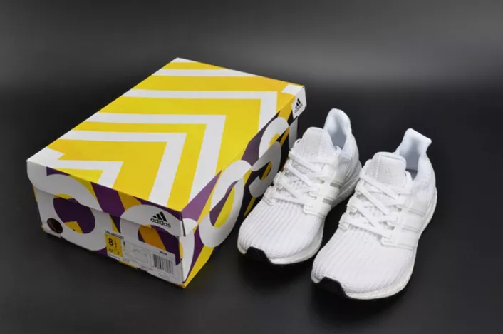 ADIDAS ULTRA BOOST 4.0 ALL WHITE BB6168 Minimalist 1900