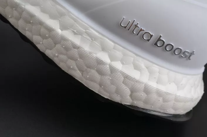 ADIDAS ULTRA BOOST 4.0 ALL WHITE BB6168 Minimalist 1900