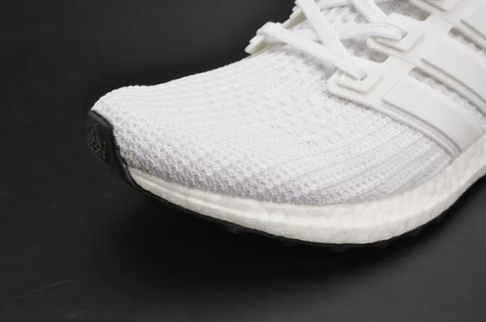 ADIDAS ULTRA BOOST 4.0 ALL WHITE BB6168 Minimalist 1900