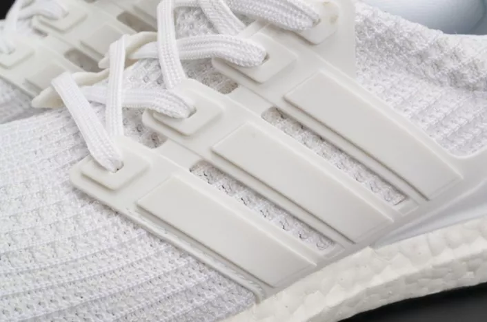 ADIDAS ULTRA BOOST 4.0 ALL WHITE BB6168 Minimalist 1900
