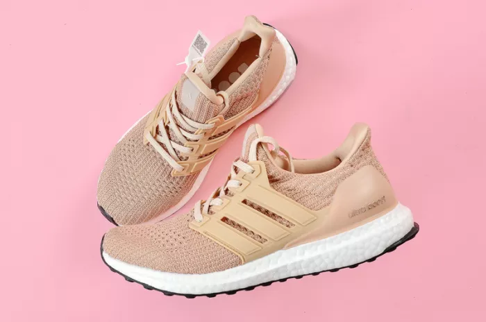 ADIDAS ULTRA BOOST 4.0 LIMITED ASH PEARL  sneakers  BB6309 Popular 1899