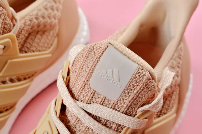 ADIDAS ULTRA BOOST 4.0 LIMITED ASH PEARL  sneakers  BB6309 Popular 1899