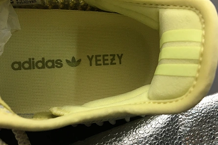 ADIDAS YEEZY BOOST 350 V2 ANTLIA FV3250 DailyWear 1724