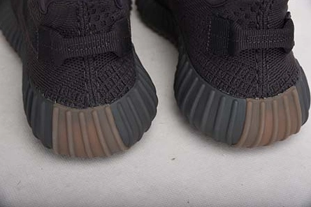 GoAnywhere ADIDAS YEEZY BOOST 350 V2 CINDER FY2903 1747