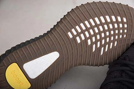 GoAnywhere ADIDAS YEEZY BOOST 350 V2 CINDER FY2903 1747