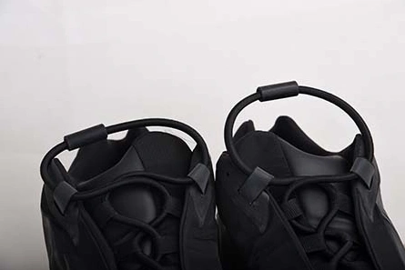 ADIDAS YEEZY BOOST 700 MNVN TRIPLE BLACK - FV4440 Classic 1697