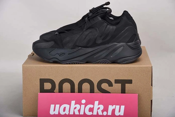 ADIDAS YEEZY BOOST 700 MNVN TRIPLE BLACK - FV4440 Classic 1697