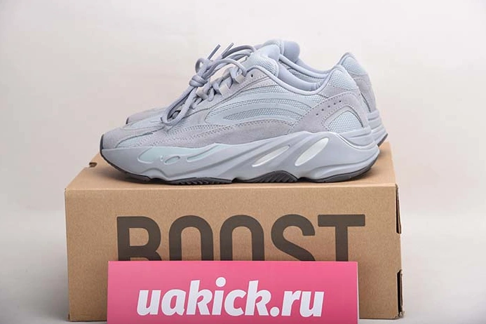 TopPick ADIDAS YEEZY BOOST 700 V2 “HOSPITAL BLUE” - FV8424 1768