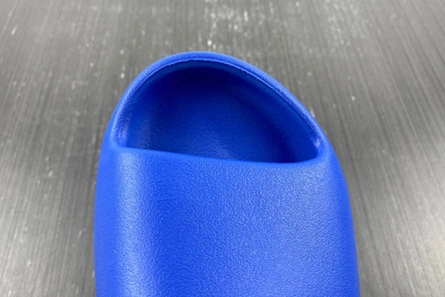 Unique ADIDAS YEEZY SLIDE ID4133 2093