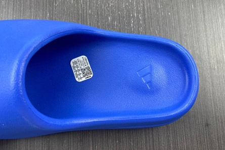 Unique ADIDAS YEEZY SLIDE ID4133 2093