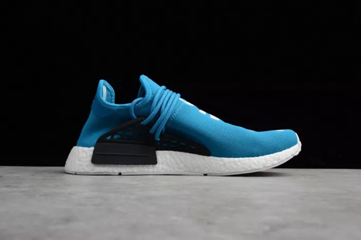 ADIDAS mens PW HUMAN RACE NMD "PHARRELL" blue BB0618 StreetReady 1801